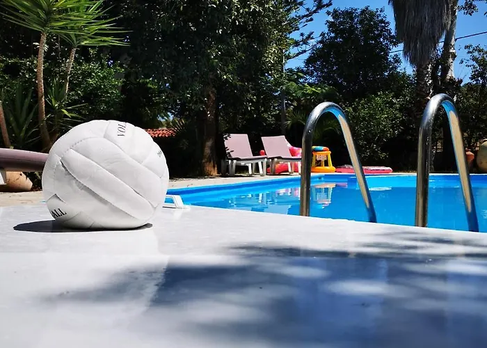 Irene בית נופש *